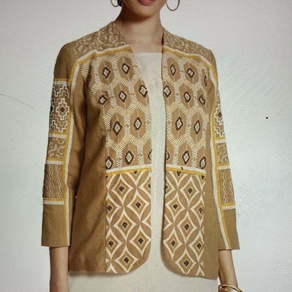 Chico’s Tan Embroidered Jacket Size 1, (8/medium) SW theme, very good condition